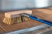 Electric Ovens Brush, Low Height Head 6cm, Brass Bristles 159cm